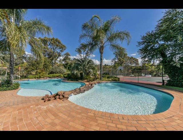 2 BEDROOM APARTMENT TO LET IN JUKSKEI PARK